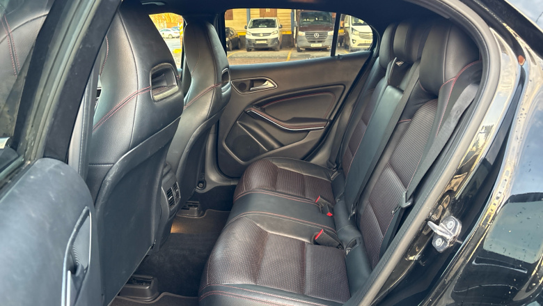 Mercedes-Benz GLA 250 4Matic AMG Line Premium Plus 5dr Auto Petrol Hatchback